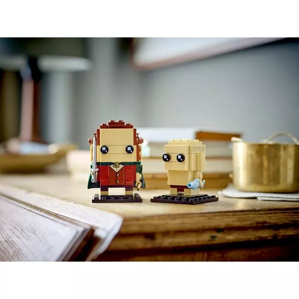BrickHeadz 40630 Фродо и Голлум (Фото 3)