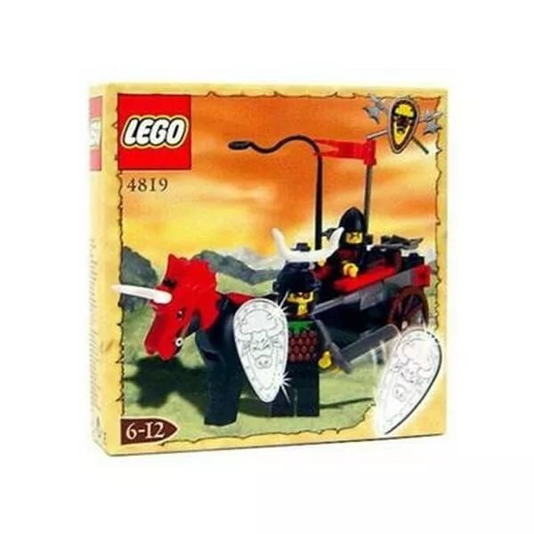 Castle 4819 Bulls' Attack Wagon