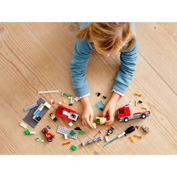 City 60214 Пожар в бургер-кафе (Фото 4)