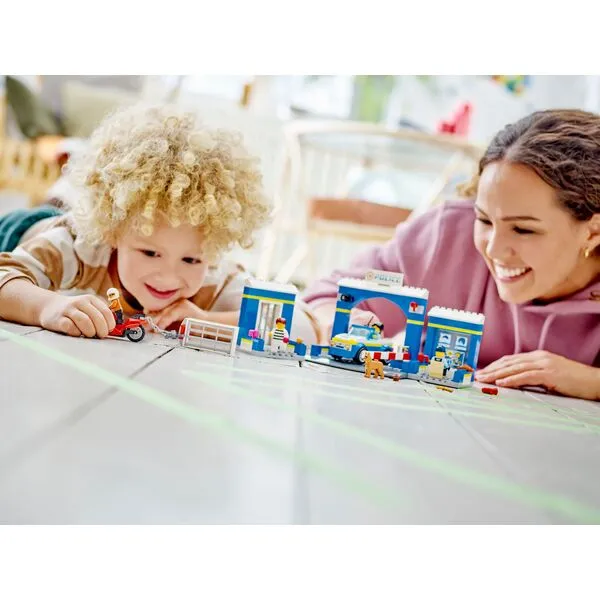 City 60370 Полицейский участок Чейз (Фото 3)