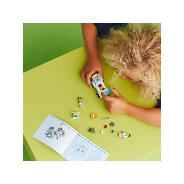 City 60382 Ветеринарный фургон (Фото 4)