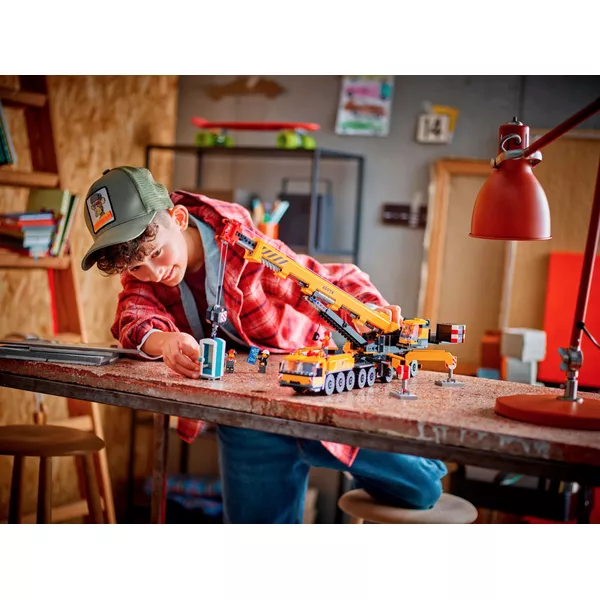 City 60409 Желтый передвижной строительный кран (Фото 10)