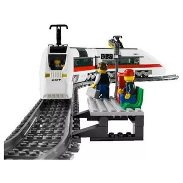 City 7897 Passenger Train (Фото 3)