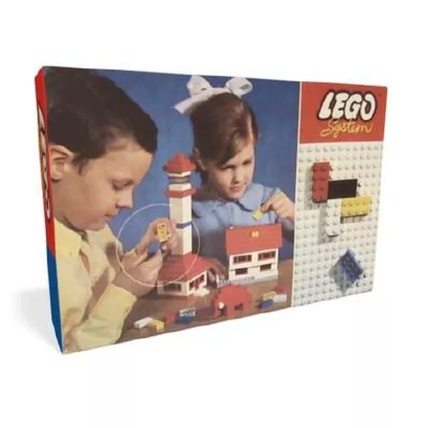 Classic 030 Basic Building Set in Cardboard