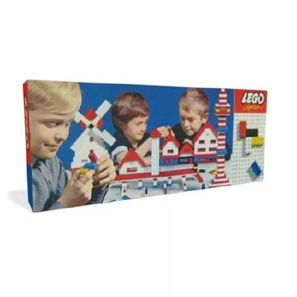 Classic 050 Basic Building Set in Cardboard