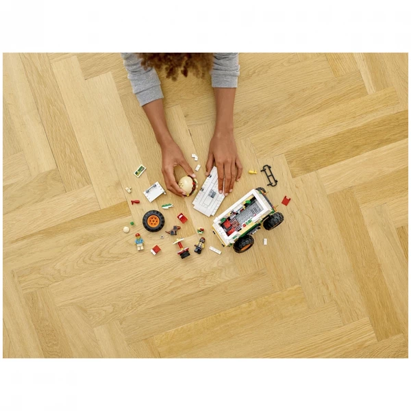 Creator 31104 Грузовик Монстрбургер (Фото 4)