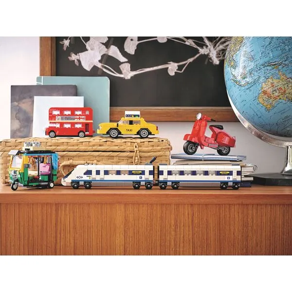 Creator 40517 Сувенирный набор Vespa (Фото 3)