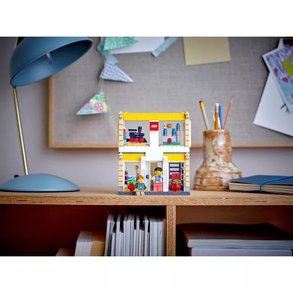 Creator 40574 Фирменный магазин ЛЕГО (Фото 3)