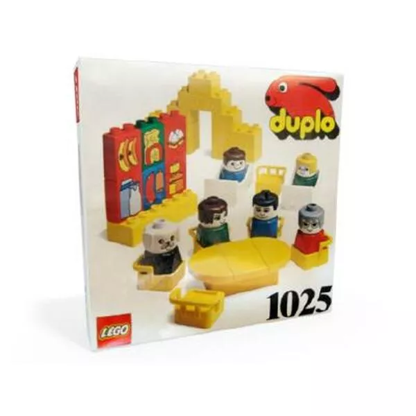 Dacta 1025 Figures and Furniture