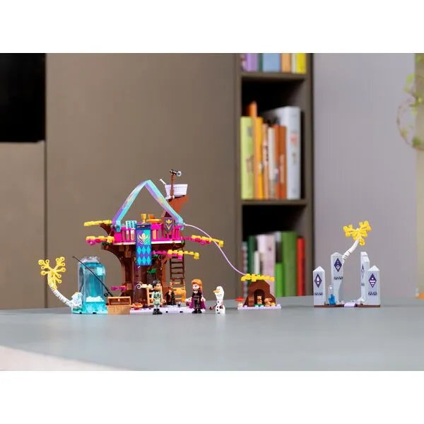 Disney Princess 41164 Заколдованный домик на дереве (Фото 4)