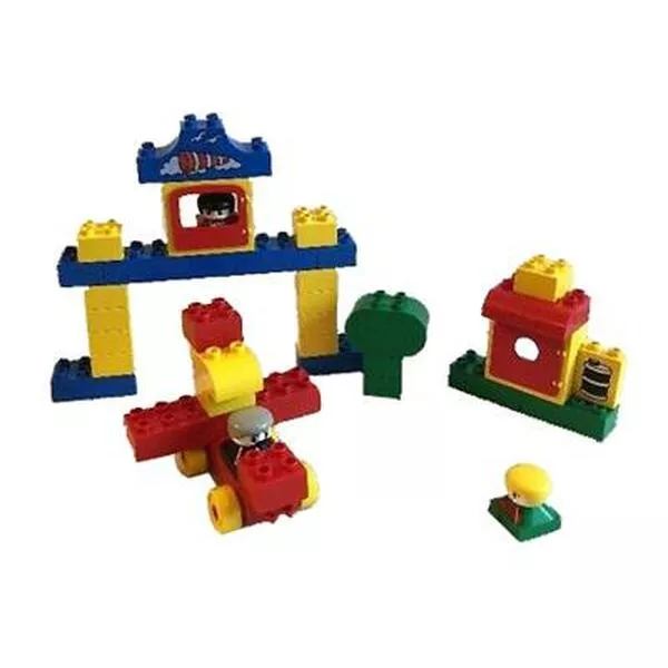DUPLO 2371 Flying School