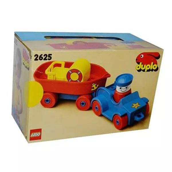 DUPLO 2625 Car with Boat and Trailer