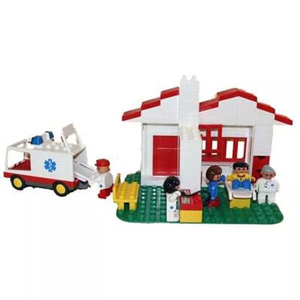 DUPLO 2688 Health Center