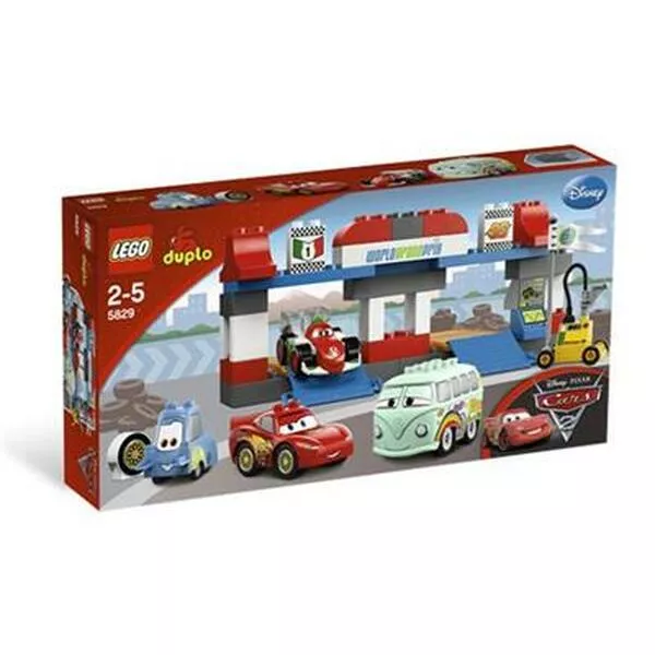 DUPLO 5829 The Pit Stop