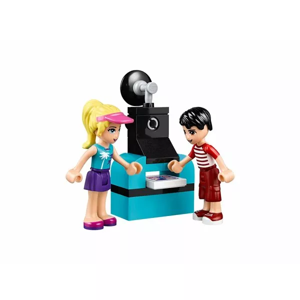 Friends 41129 Парк развлечений: фургон с хот-догами (Фото 8)