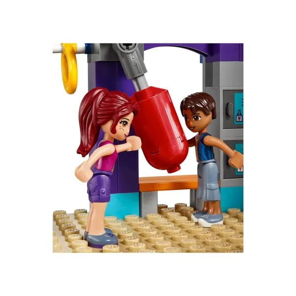 Friends 41312 Спортивный центр Хартлейка (Фото 7)