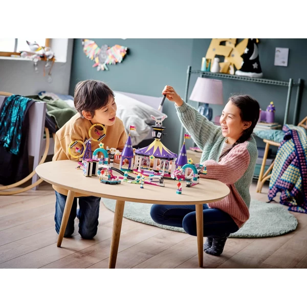 Friends 41685 Американские горки на Волшебной ярмарке (Фото 24)