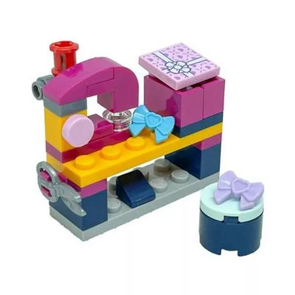 Friends 561802 Andrea's Fashion Design Studio