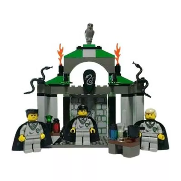 Harry Potter 4735 Slytherin Common Room (Фото 4)