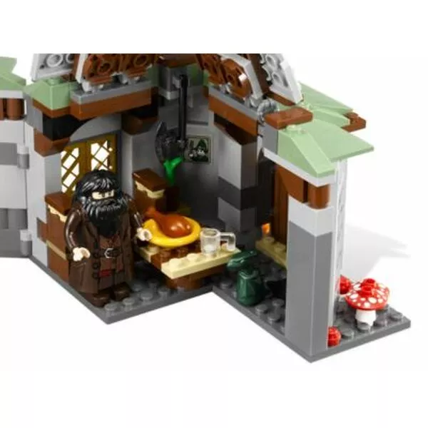 Harry Potter 4738 Hagrid's Hut (Фото 4)