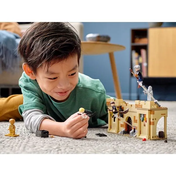 Harry Potter 76395 Хогвартс: первый урок полётов (Фото 3)