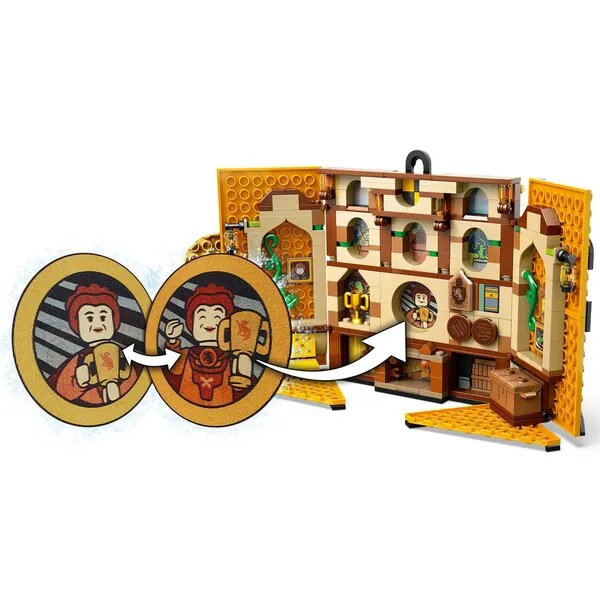 Harry Potter 76412 Знамя дома Хаффлпафф (Фото 8)