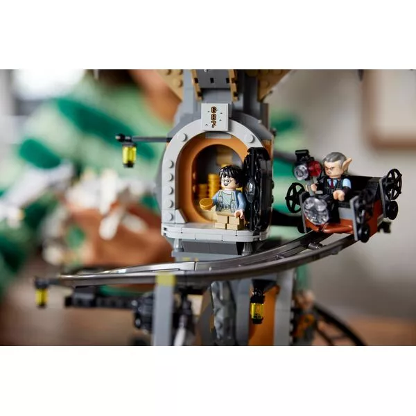 Harry Potter 76417 Волшебный банк Гринготтс (Фото 11)