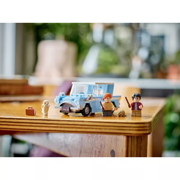 Harry Potter 76424 Летающий Ford Anglia (Фото 3)