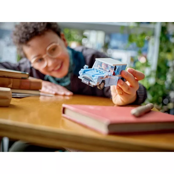 Harry Potter 76424 Летающий Ford Anglia (Фото 4)