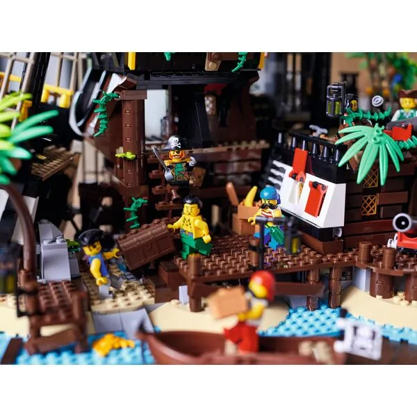 Ideas 21322 Пираты Залива Барракуды (Фото 22)