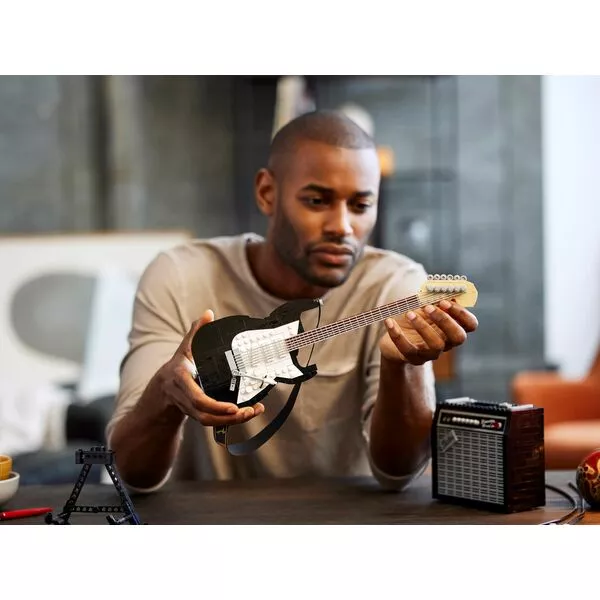 Ideas 21329 Фендер Стратокастер (Фото 10)