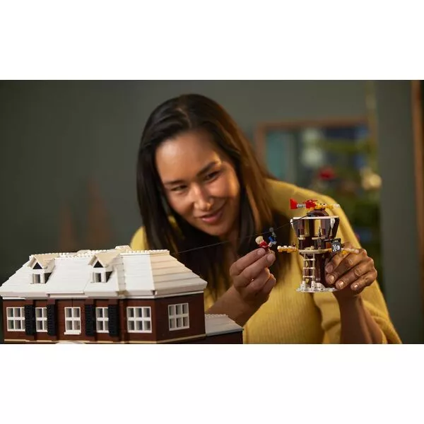 Ideas 21330 Один дома (Фото 3)