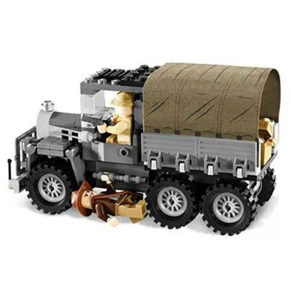 Indiana Jones 7622 Race for the Stolen Treasure (Фото 2)