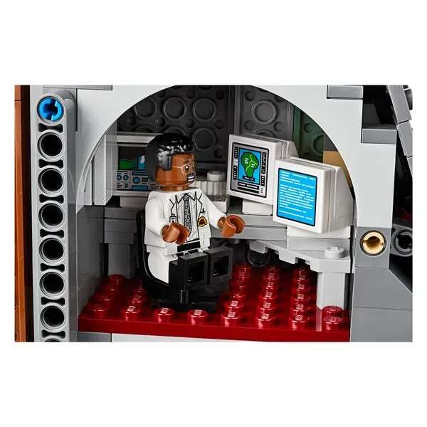 Jurassic World 75936 Ярость Ти-Рекса (Фото 12)