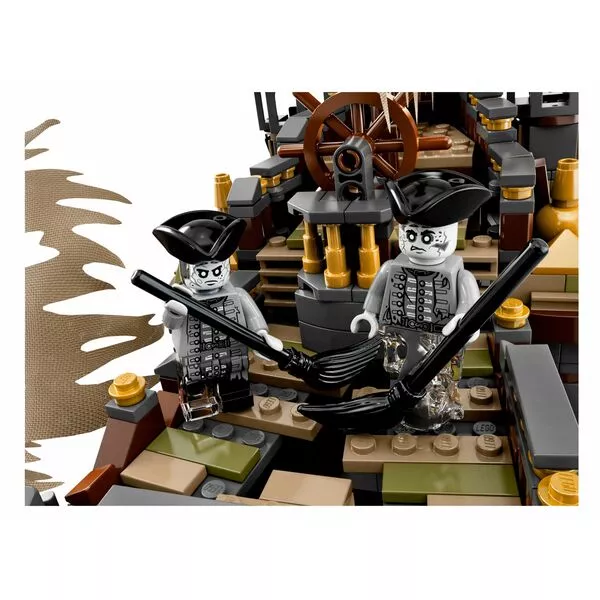 Коллекционные наборы 71042 Безмолвная Мэри (Фото 8)