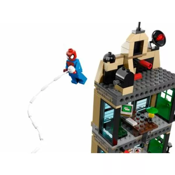 Marvel Super Heroes 76005 Человек-Паук: Решающий бой у Дэйли Багл (Фото 4)