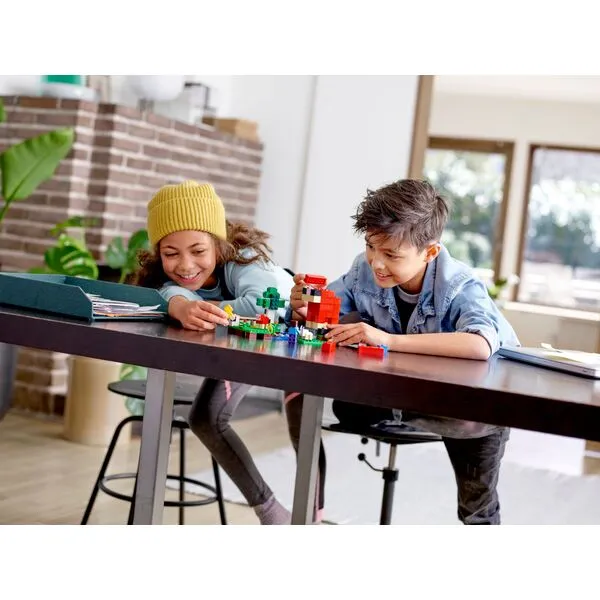 Minecraft 21153 Шерстяная ферма (Фото 3)