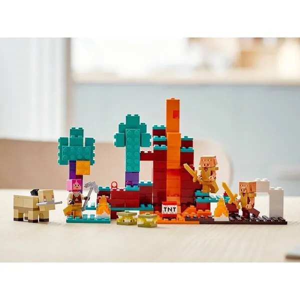 Minecraft 21168 Искажённый лес (Фото 5)