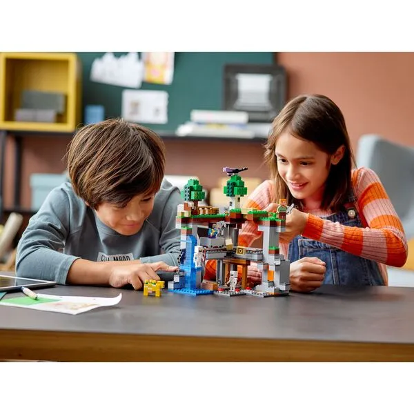 Minecraft 21169 Первое приключение (Фото 5)