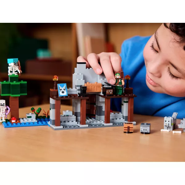 Minecraft 21261 Волчья крепость (Фото 8)