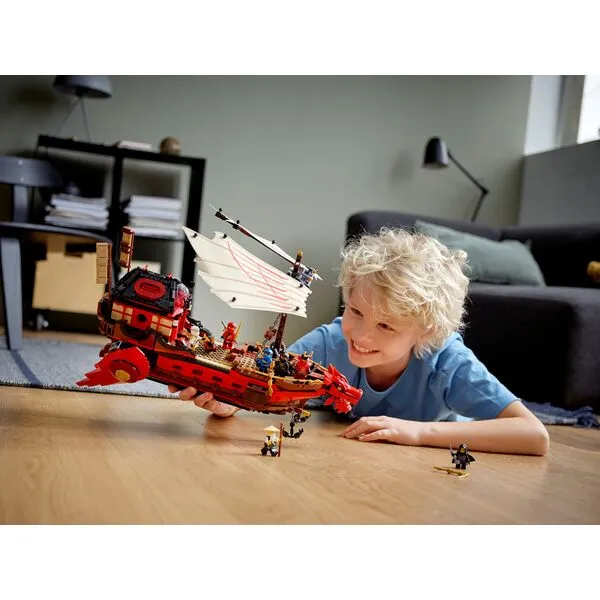 NINJAGO 71705 Летающий корабль Мастера Ву (Фото 3)