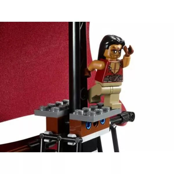 Pirates of the Caribbean 4195 Queen Anne's Revenge (Фото 4)