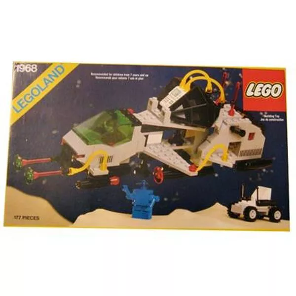 Space 1968 Classic Space Droid