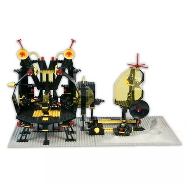 Space 6987 Message Intercept Base (Фото 6)