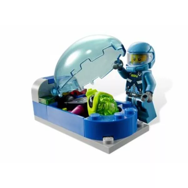 Space 7066 Earth Defense HQ (Фото 4)