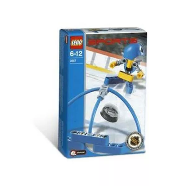 Sports 3557 Blue Player and Goal