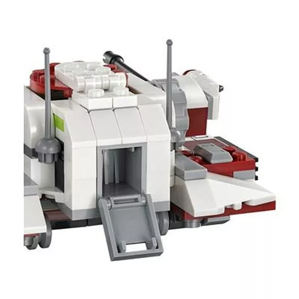 Star Wars 75182 Боевой танк Республики (Фото 5)