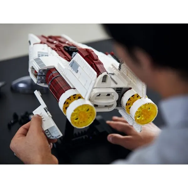 Star Wars 75275 Звёздный истребитель типа А (Фото 10)