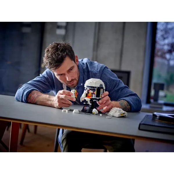 Star Wars 75276 Шлем штурмовика (Фото 5)