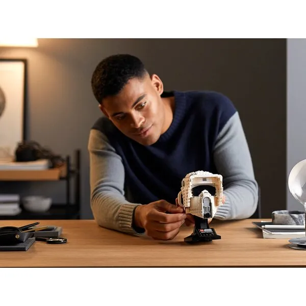 Star Wars 75305 Шлем пехотинца-разведчика (Фото 5)